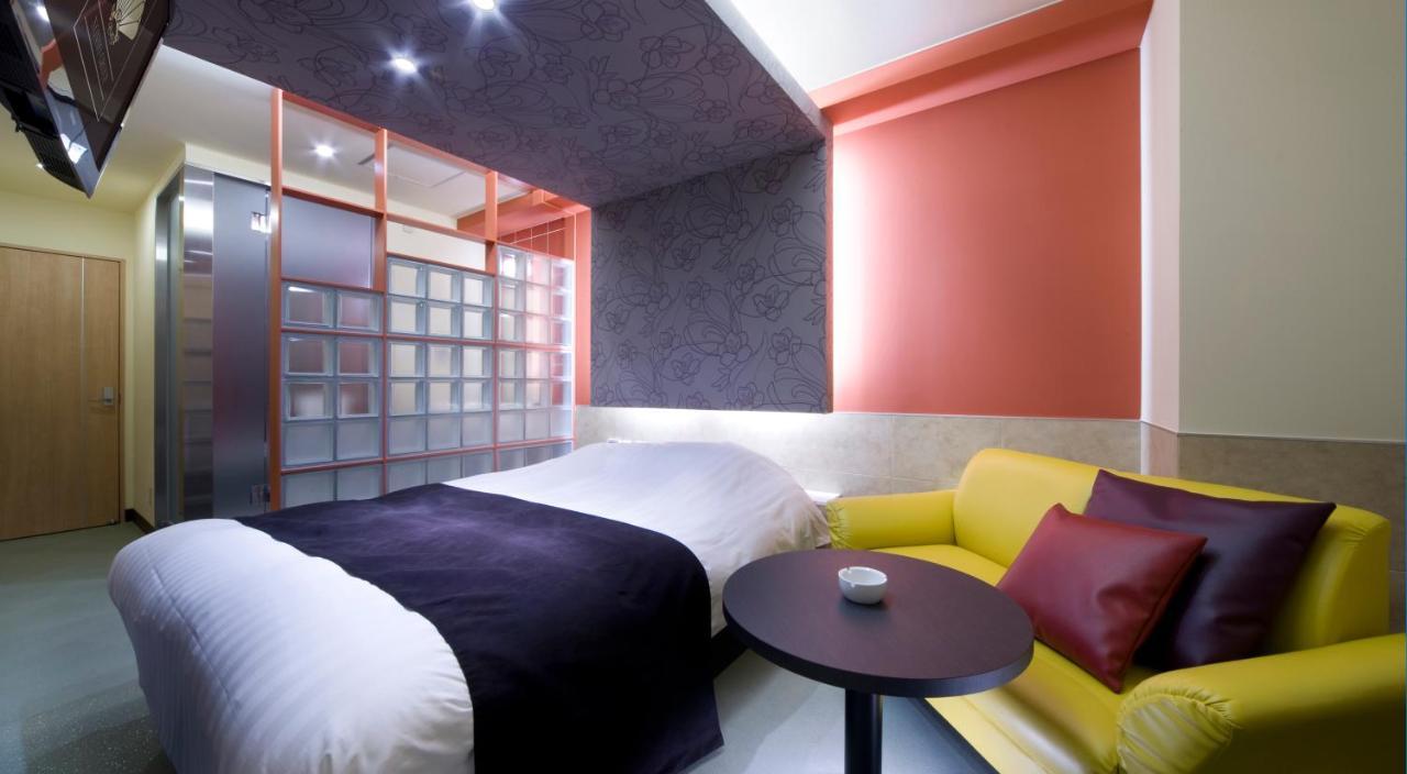 Hotel Glow Yokkaichi (Adults Only) Exterior foto